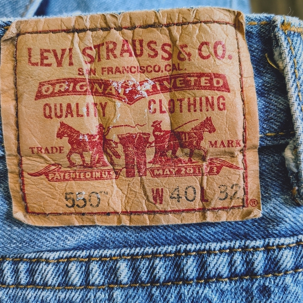 Levi's Men's Relaxed Fit Denim Jeans - Light Blue - Picture 3 of 8